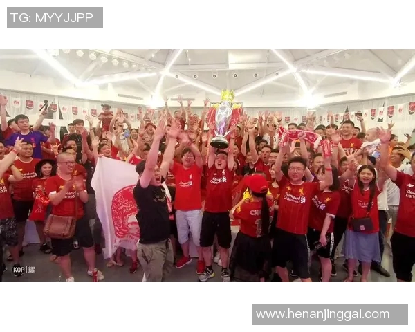 香港足球明星队盛大接站活动精彩纷呈球迷热情高涨共庆荣耀时刻